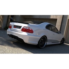 Бампер задний AMG W204 Look на Mercedes CLK W208